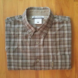 Columbia Men's Long-Sleeved Button-Down Shirt